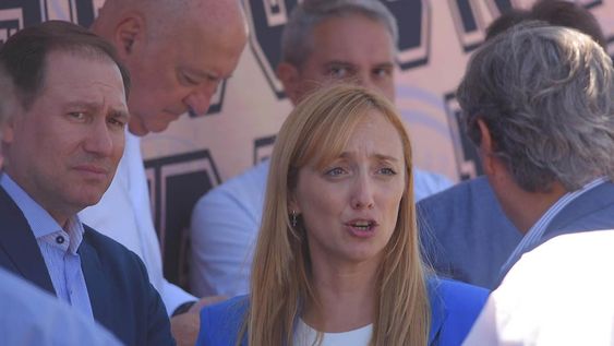 El presidente de la Nación Alberto Fernández junto al ministro de economía y el gobernador Rodolfo Suárez estuvieron presentes en la segunda llegada del tren de pasajeros a PalmiraFoto: Claudio Gutiérrez Los Andes