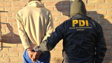 Los Andes | Larraín fue detenido por el homicidio del policía retirado Héctor Pelayes. | Foto: Ministerio de Seguridad y Justicia