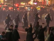 tension en el obelisco: incidentes y detenidos durante el ultimo adios al indio solari tension en el obelisco: incidentes y detenidos durante el ultimo adios al indio solari