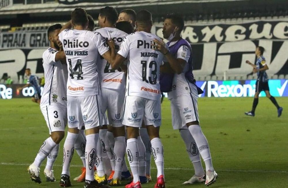 Santos apabulló al Gremio y es semifinalista de la Copa. / Gentileza.