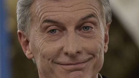 Un tenue primer paso - Por Horacio Serafini