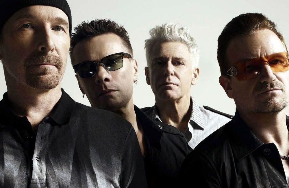 U2, menú principal en los MTV EMA