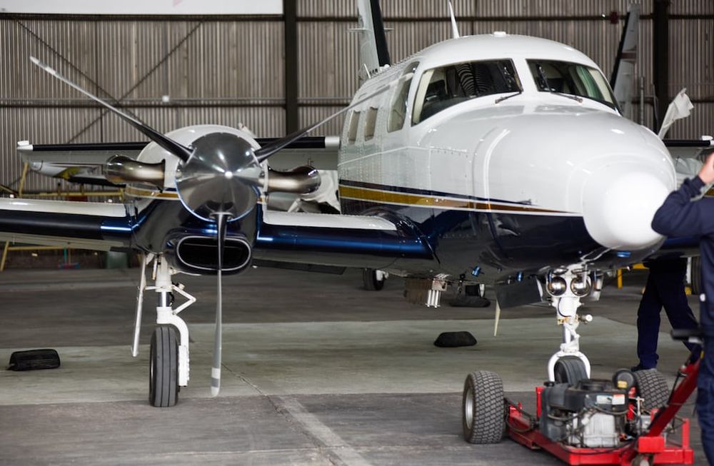Los cuatros aviones Piper Cheyenne, la red de generadores de superficie del Valle de Uco, los radares meteorológico se pone en marcha la temporada.