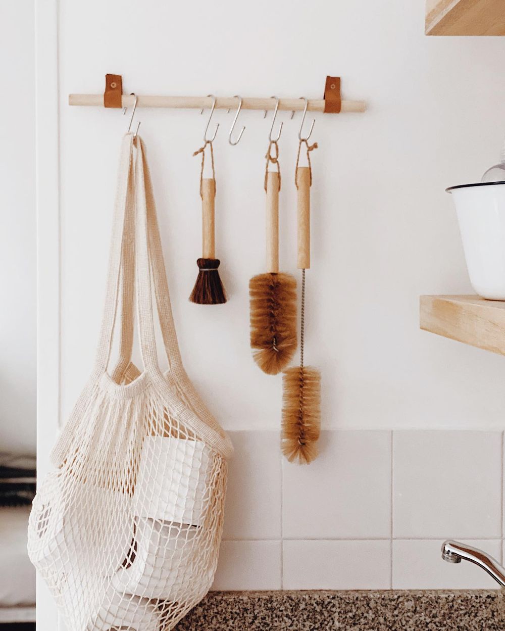 Barral para cocina o cortinas livianas con palos de escoba