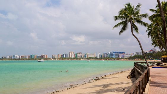 el paraiso mas cristalino a 4 horas de argentina, ideal para este verano