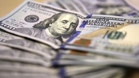 El Banco Central cotizó el dólar oficial minorista a $1.419 para la venta.