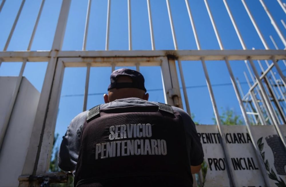 Abusaba de su hijastra mientras su pareja lo filmaba en Guaymallén: lo capturaron en Bolivia y seguirá preso (Imagen ilustrativa - Ignacio Blanco / Los Andes)