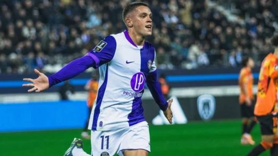 Julián Vignolo tuvo su debut goleador.