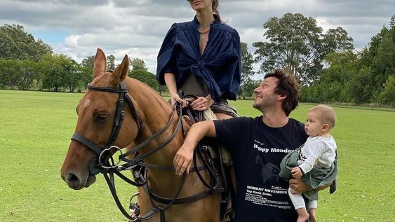 Benjamín Vicuña y su romántico saludo de cumple para la China Suárez