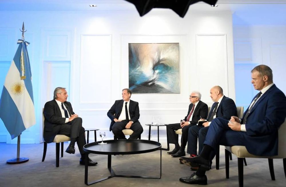 El presidente Alberto Fernández en una entrevista con el medio brasileño Band Jornalismo (Foto: Prensa Alberto Fernández)