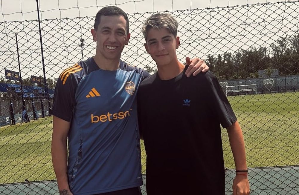 Agustin Marchesin firmo su contrato y tuvo su primer entrenamiento bajo las ordenes de Fernando Gago. / Gentileza.