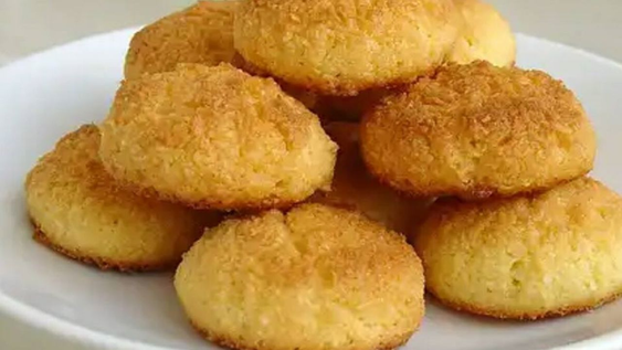 Estas galletas de naranja y coco son saludables y fáciles de preparar. Estas galletas de naranja y coco son saludables y fáciles de preparar.