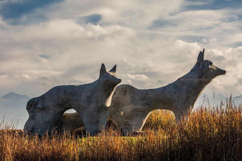En Gualtallary, Tupungato, vino y arte conviven en armonía en el parque de esculturas de Huentala Wines.  
