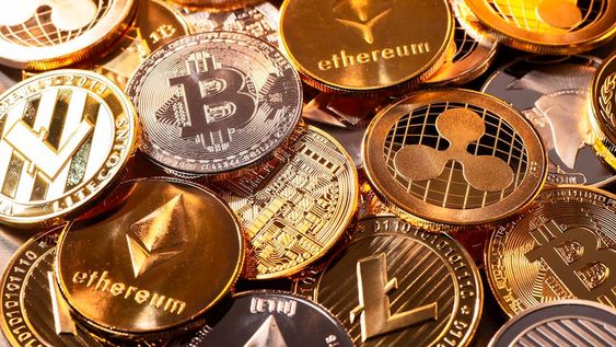 El Bitcoin y el Ethereum son las dos criptomonedas más comercializadas del mercado, llegando a mover cerca de medio millón de dólares por segundo durante las 24 horas del día.