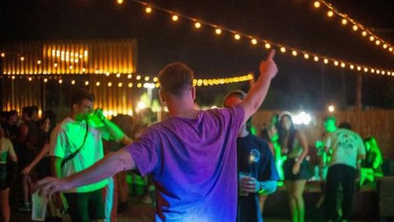 Llega The Drop Festival: no te pierdas el atardecer electrónico en Pampa Meet Market
