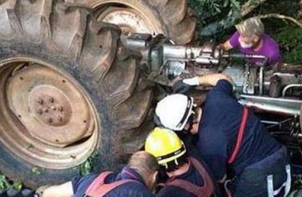 Un agricultor falleció aplastado por un tractor en Santiago del Estero