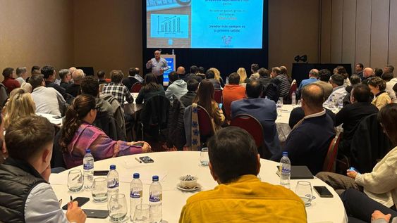 vistage argentina desarrollo en mendoza un encuentro para fortalecer la gestion organizacional de sus empresarios miembros