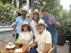 Una mañana de Vendimia y hospitalidad en terrazas del Hyatt. Una mañana de Vendimia y hospitalidad en terrazas del Hyatt.