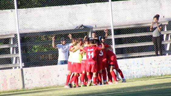 Con un gol de Jesús Vera, Atlético San Martín venció 1-0 a Quiroga en San Rafael y trepó a la cima de la zona 2 de la Región Cuyo del Torneo Regional Amateur 2021. / Gentileza.