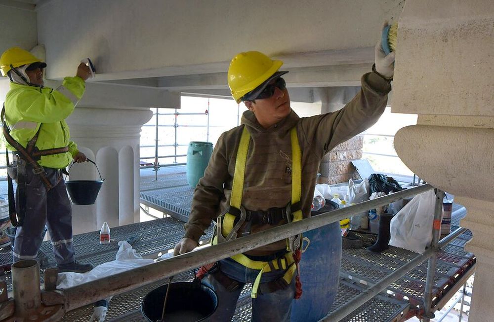 Las entidades de la construcción plantearon que la obra pública nacional en marcha debe sostenerse porque, de lo contrario, se trataría de un incumplimiento de contrato. Foto: Orlando Pelichotti / Los Andes