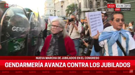 Nueva protesta de los jubilados en el Congreso.