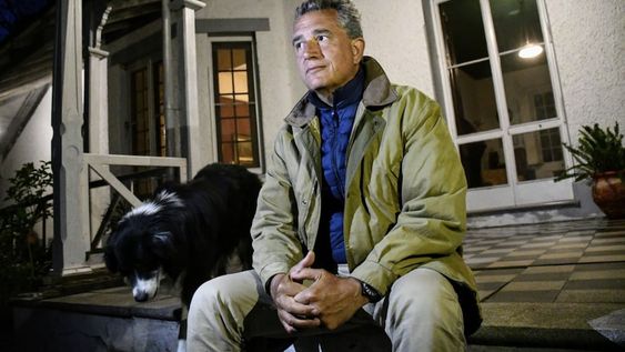 Luis Etchevehere volvió a entrar a Casa Grande luego de que los usurpadores fueran retirados por la policía.