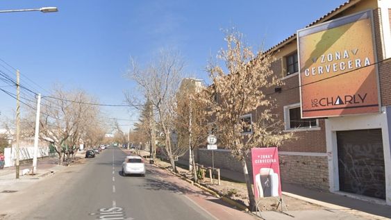 Otro escándalo en Maipú: un municipal fue detenido en una juntada ilegal en un bar