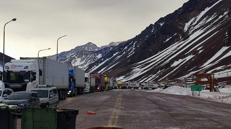 Cierran temporalmente el Paso Cristo Redentor por malas condiciones climáticas. Foto Gendarmería Nacional