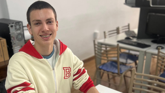 Ganó una beca para estudiar en Meta, pero tenía un sueño más simple que podrá hacer realidad