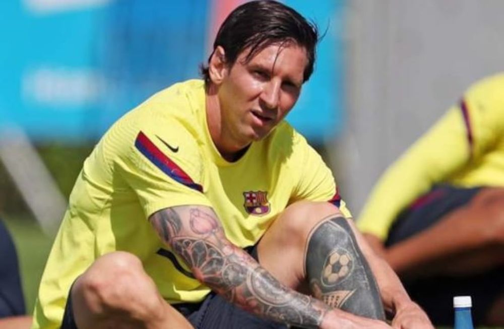 Messi continúa en silencio y el Barcelona lo espera el domingo para las pruebas médicas
