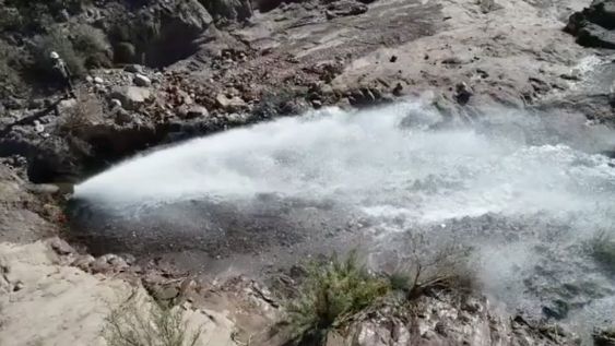 Aguas Mendocinas reparará en Potrerillos un importante acueducto que se rompió con la tormenta y podría haber cortes de agua en el Gran Mendoza.