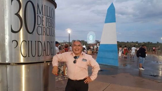 Un argentino sufrió un accidente de tránsito en Bolivia y no lo atendieron porque no quisieron recibirle los pesos. Finalmente murió.