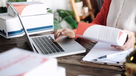 Buscan que el comercio minorista se vuelque más al e-commerce.