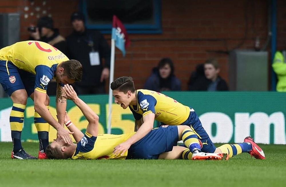 Un enrachado Arsenal se puso a cuatro