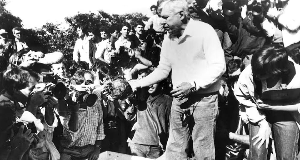 Exhumación del cadáver de Josef Mengele en Brasil, allá por la década de 1980