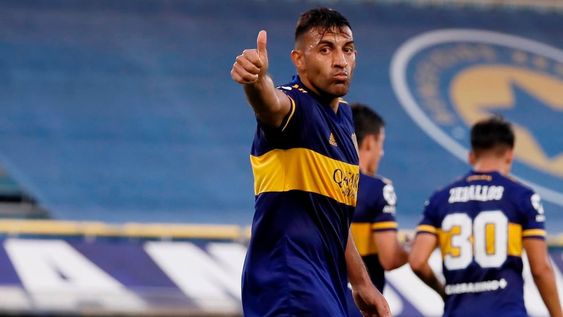Wanchope marcó los dos goles de Boca ante su ex club.