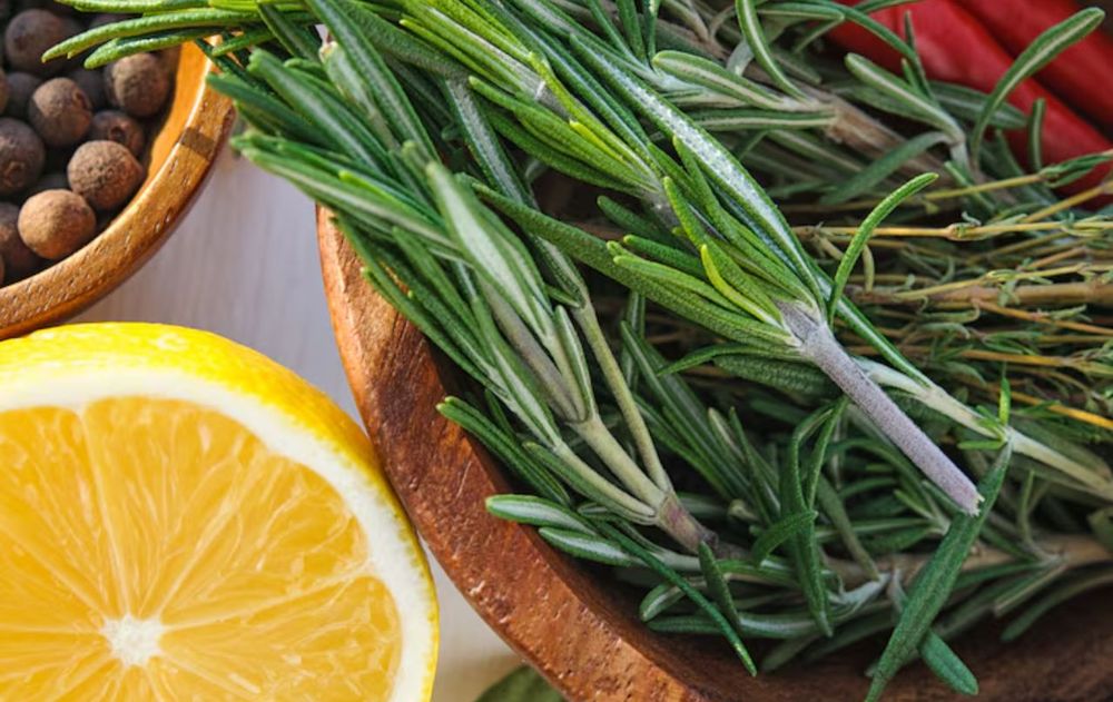 La mezcla de estos 2 ingredientes naturales es una alternativa saludable y económica que reemplaza productos químicos dentro del hogar.