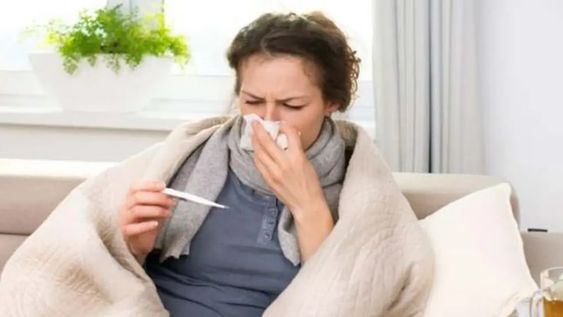 Cómo diferenciar la rinitis alérgica del resfriado común