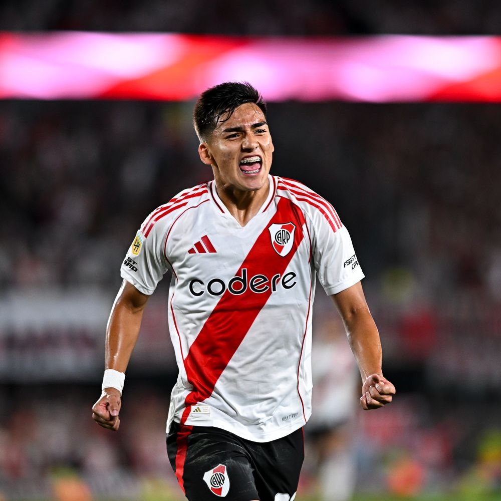 DEBUT GOLEADOR PARA SUBIABRE EN EL MILLONARIO. La joven promesa de River marcó su primer tanto en el empate por 2-2 ante Rosario Central, en la onceava fecha del Torneo Apertura. 