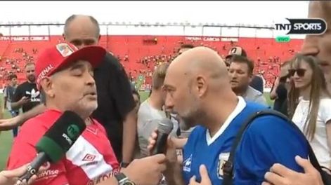 Maradona cantó el tango el Sueño del Pibe con un ex compañero y emocionó a todos
