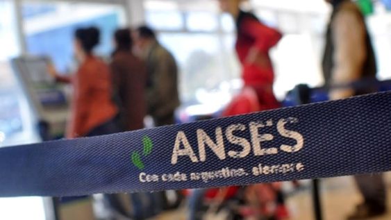 Quiénes podrán acceder a los nuevos créditos y beneficios de Anses