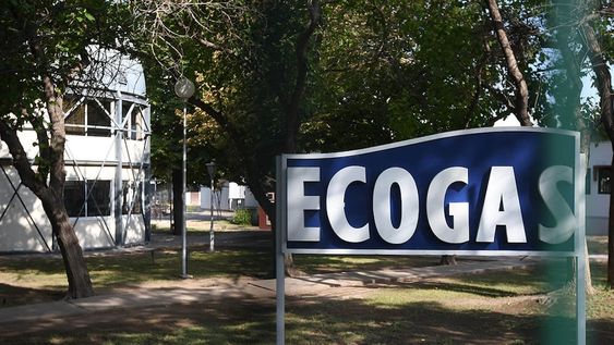 En una audiencia pública se definirá el aumento del precio del Gas Natural.Oficinas de Ecogas, ubicadas en Avenida Las Tipas en Godoy Cruz.Foto:José Gutierrez / Los Andes