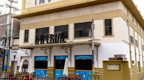 El Imperial celebra su aniversario con un mes repleto de cine, música y humor