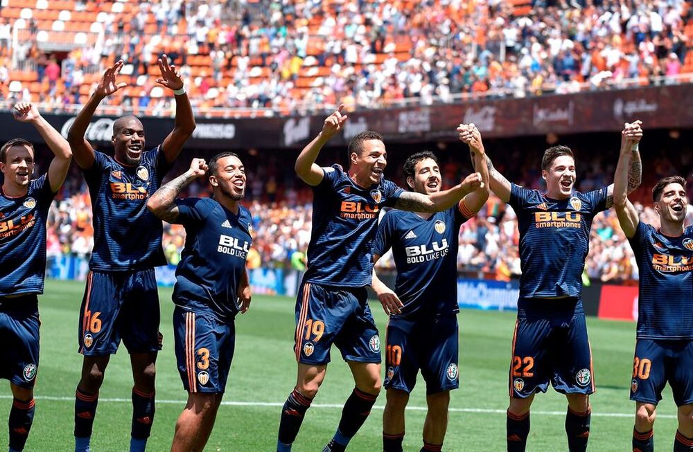 El Valencia se despidió de la temporada y aseguró la clasificación a la Champions