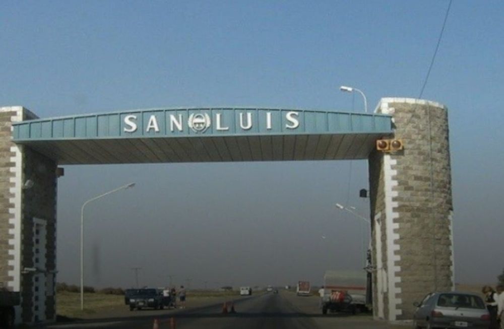 San Luis empieza a realizar PCR en la frontera y permite el ingreso por 72 horas