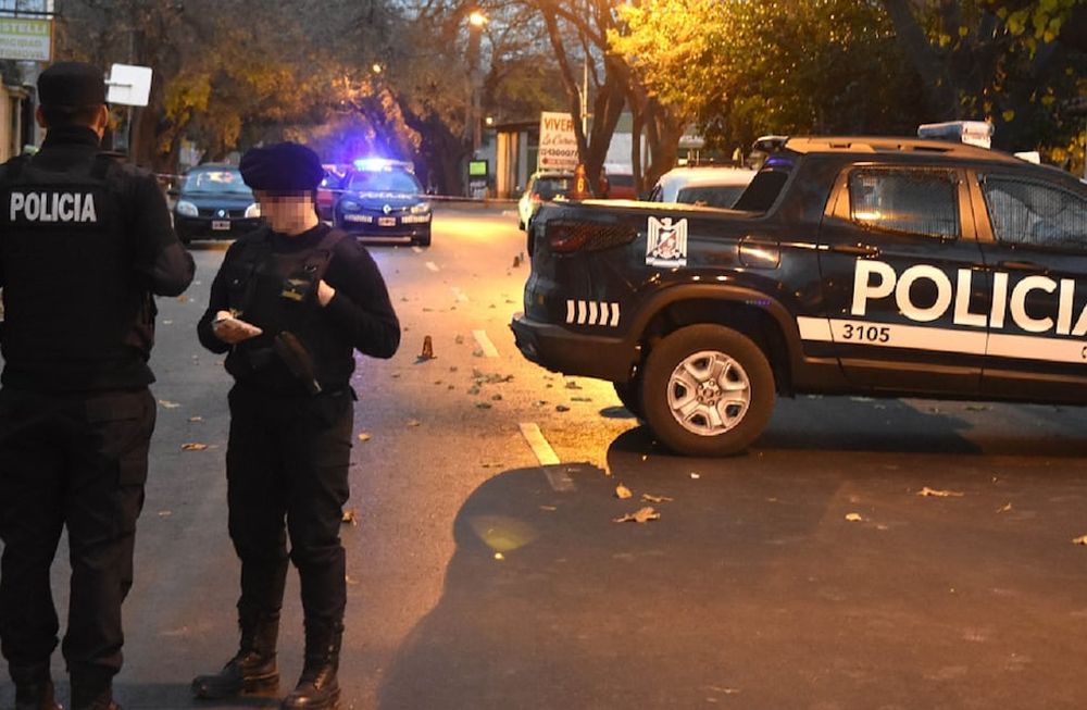 Ladrones le pusieron una trampa a dos mujeres en medio de la calle y les robaron todo. / Imagen ilustrativa.