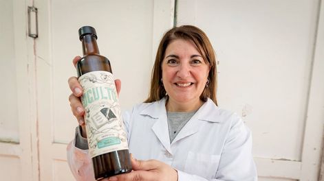 Los Andes | Mónica Mirábile, coordinadora del sector agroindustrial de la Facultad de Ciencias Agrarias de la UNCuyo.Foto: Ignacio Blanco / Los Andes