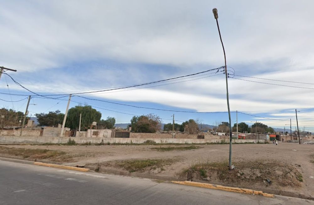 Lo asesinaron en la calle y lo abandonaron en Godoy Cruz: creen que fue un ajuste de cuentas