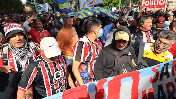 la accion delictiva de las barras bravas