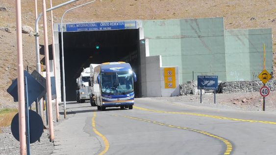 El Paso Cristo Redentor continuará habilitado debido a una mejora en las condiciones climáticas.